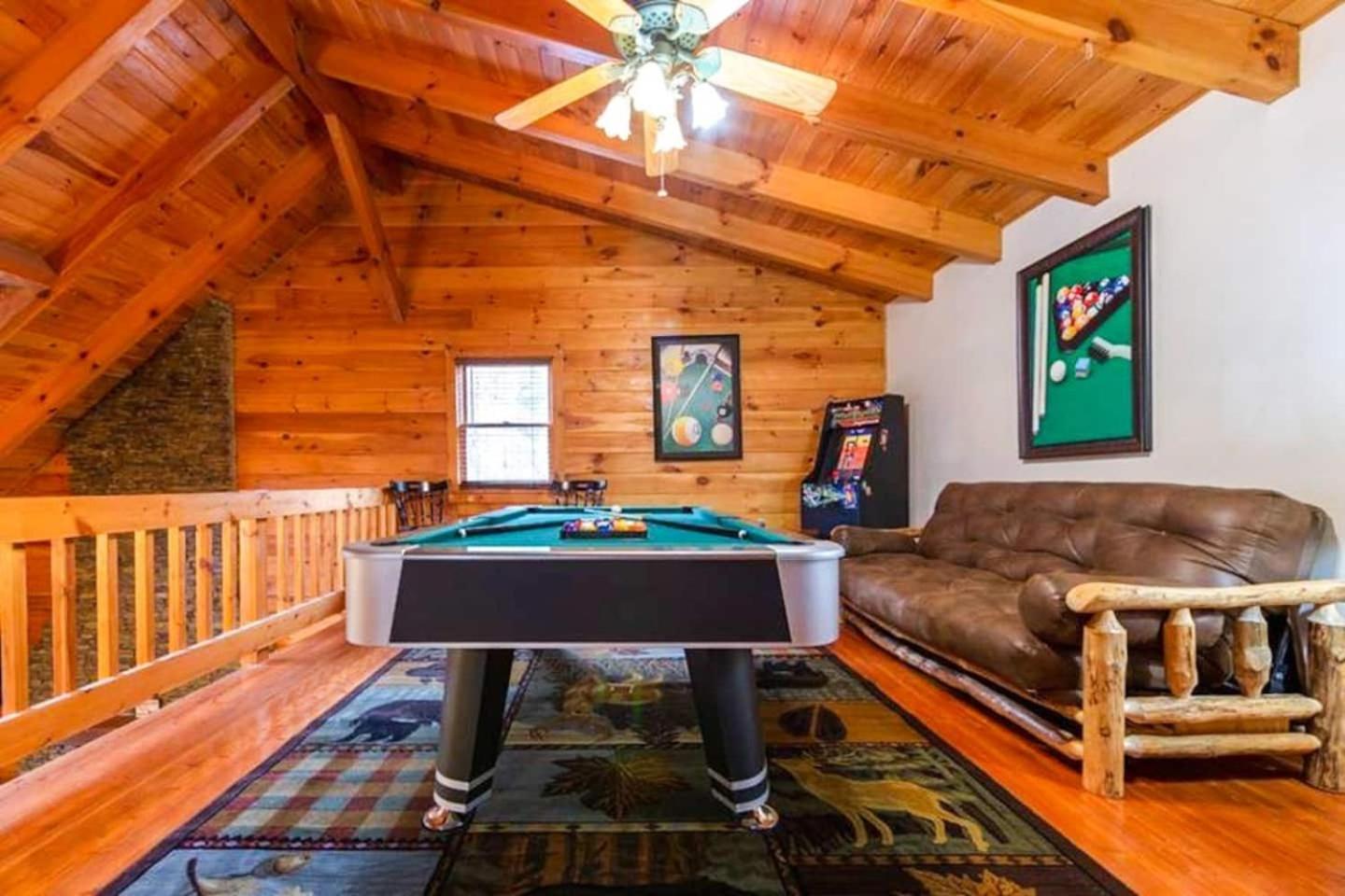 Pigeonforge Cabin Game Roomdog Friendlyhot Tub Пиджен-Фордж Экстерьер фото