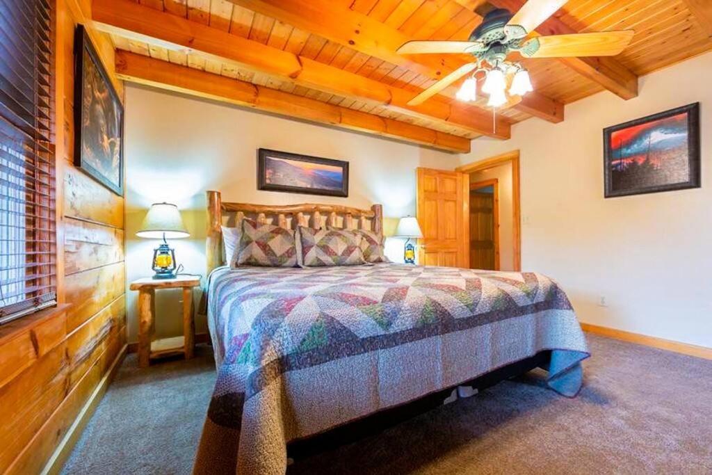 Pigeonforge Cabin Game Roomdog Friendlyhot Tub Пиджен-Фордж Экстерьер фото